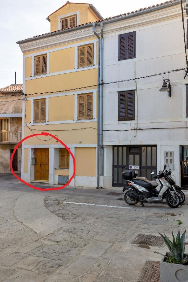 Vila Adriana Izola Luaran gambar